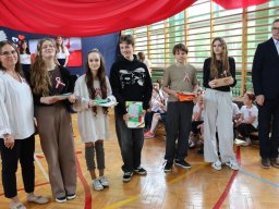 49560130811518503167429152569381939115668700n